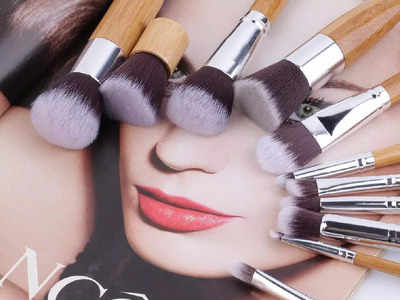 Makeup Brush पर मिल रहा है 71% का भारी डिस्काउंट, इनसे पाएं पर्फेक्ट मेकअप लुक