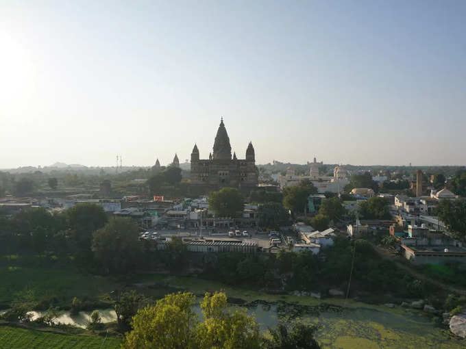 ಚತುರ್ಭುಜ ದೇವಾಲಯ