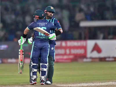 PAK vs ENG 2nd T20I Highlights: बाबर आजम का तूफानी शतक, पाकिस्तान ने बिना विकेट खोये हासिल किया 200 रनों का रिकॉर्ड लक्ष्य