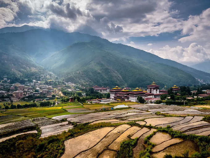विदेशी पर्यटकों के लिए भूटान महंगा -