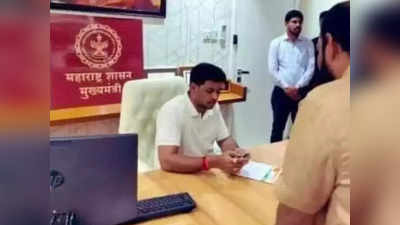 महाराष्ट्र CM एकनाथ शिंदे की कुर्सी पर बैठे दिखे बेटे श्रीकांत! NCP ने पूछा- क्या आप सुपर मुख्यमंत्री बन गए हैं?