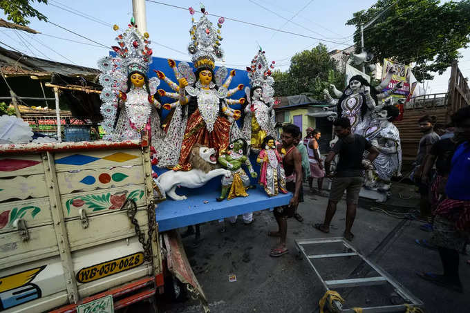 देशभर में दुर्गा पूजा की ऐसे हो रही है तैयारी