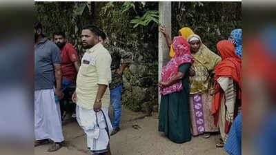 മണ്ണാങ്കടവ് പാലം മലിനമാകുന്നു; ഓവുകൾ അടയ്ക്കാനെത്തിയ ഉദ്യോ​ഗസ്ഥരെ തടഞ്ഞ് നാട്ടുകാർ