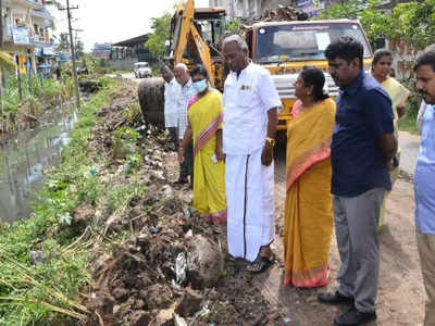 ம்ம்ம்... நடக்கட்டும்; சேலம் மேயர் சொன்ன விஷயம்- தீயாய் செஞ்சு முடிக்கும் அதிகாரிகள்!