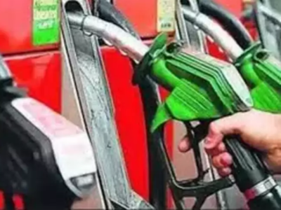 India Petrol Diesel Price:  দাম কমল একাধিক শহরে, কলকাতায় আজ কত পেট্রল-ডিজেল?