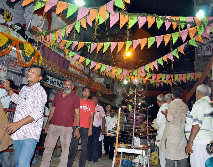 male garba5