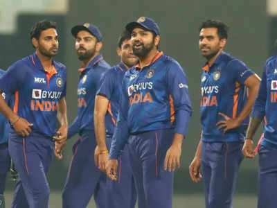 IND vs AUS : करो या मरो सामन्यापूर्वी रोहित शर्माची मोठी खेळी, संघात येणार मॅचविनर खेळाडू