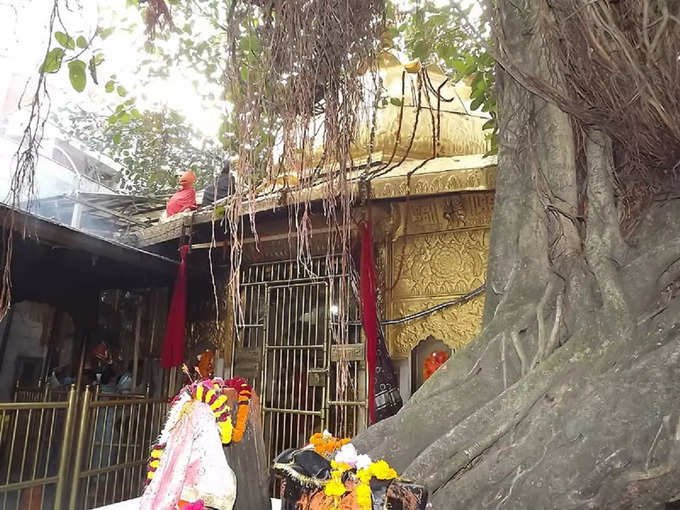 चिंतपूर्णी मंदिर का तालाब - Pond of Chintpurni Temple