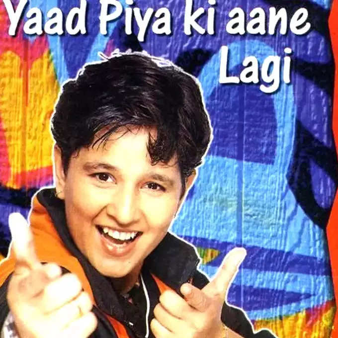 falguni-pathak-songs-94454714.