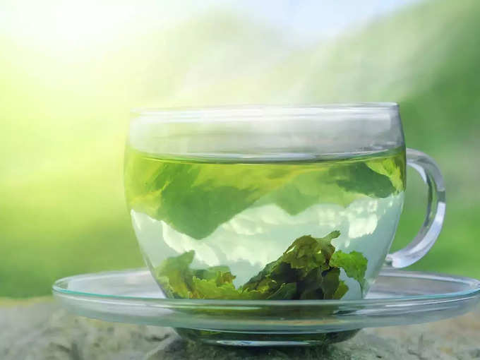 ​ठंडी अदरक और हरी चाय