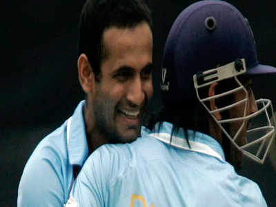 MS Dhoni Irfan Pathan: धोनी ने खत्म किया इरफान पठान का करियर? वायरल हुआ पोस्ट तो ऑलराउंडर ने दी सफाई