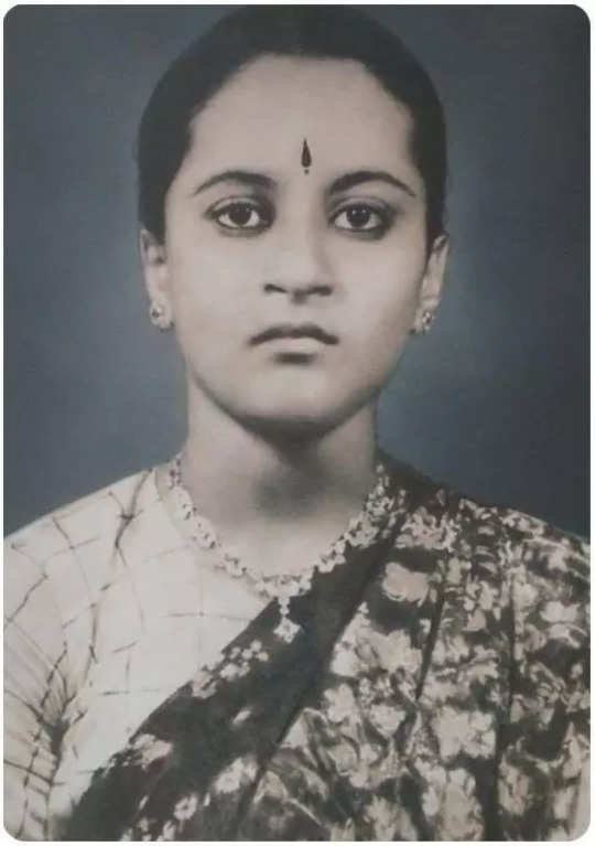 indira devi mahesh babu madre