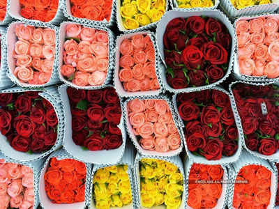 Flower price: ಹೂವಿನ ಬೆಲೆಯಲ್ಲಿ ಹೆಚ್ಚಳ; ಬೆಳೆಗಾರರಲ್ಲಿ ಮಂದಹಾಸ