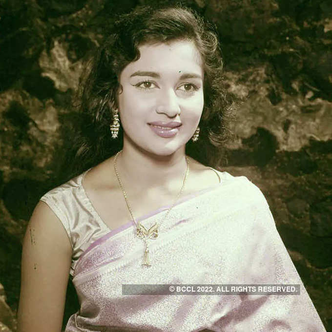 asha parekh young