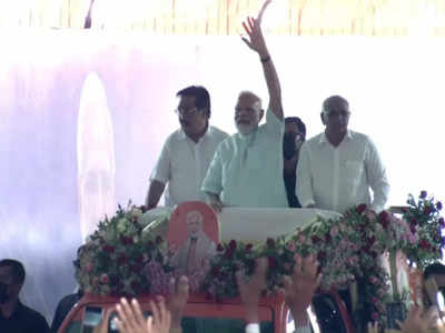 PM મોદી બે દિવસ ગુજરાતમાં.. ભાજપ ફુલ ઈલેક્શન મોડમાં, સુરતમાં CR અને CM સાથે કર્યો રોડશો