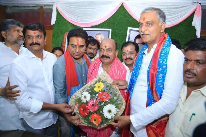 ​ఇద్దరికీ కీలక బాధ్యతలు