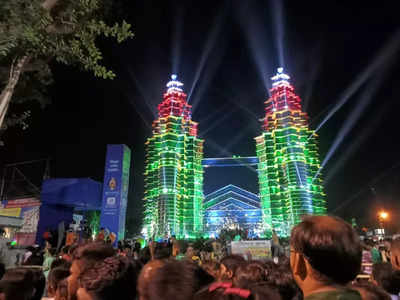 Twin Tower pandal News : সপ্তমীতে করা যাবে  ‘টুইন টাওয়ার’-এর দর্শন, খুশির খবর দিলেন উদ্যোক্তারা