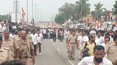 Bharath Jodo Yatra-ಭಾರತ್ ಜೋಡೋ ಯಾತ್ರೆ: ಮೂರನೇ ದಿನದ ಪಾದಯಾತ್ರೆ ಆರಂಭ