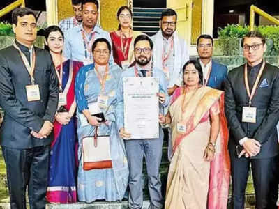 Bihar News: स्वच्छता में दूसरे नंबर पर बिहार, राष्ट्रपति द्रौपदी मूर्मू ने दिया पुरस्कार