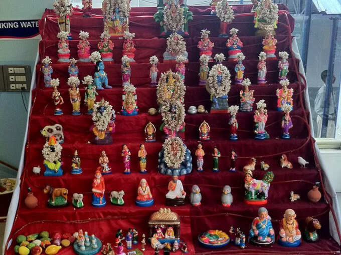 Dasara Dolls