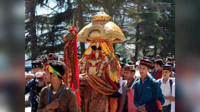 Kullu Dussehra Mela 2022 : कुल्लू के अनोखे दशहरे के बारे में जानिए खास बातें, देवलोक से आते हैं देवी-देवता भी