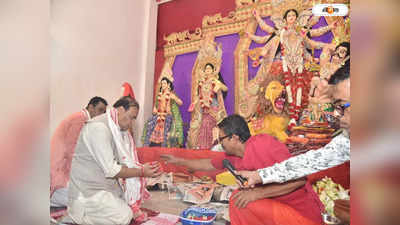 Himanta Biswa Sarma : রামকৃষ্ণ মিশনে পুষ্পাঞ্জলি হিমন্ত বিশ্ব শর্মার, অষ্টমীতে মণ্ডপ পরিদর্শনে অসমের মুখ্যমন্ত্রী