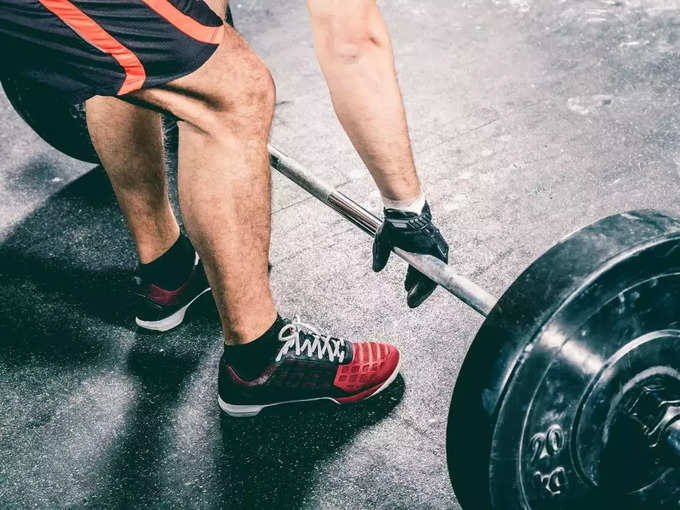 ​बारबेल रोमानियाई डेडलिफ्ट (Barbell Romanian deadlift)