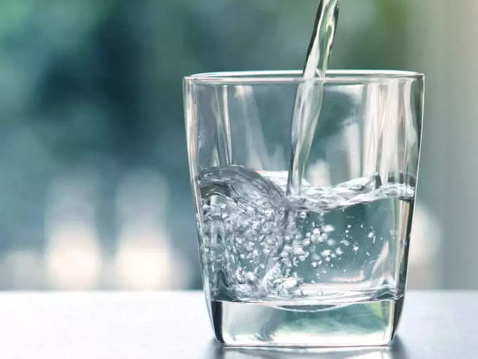 ​योग्य प्रमाणात पाणी प्या