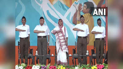 RSS Vijayadashami: आरएसएस के विजयादशमी समारोह में पहली बार महिला मुख्य अतिथि, पर्वतारोही संतोष यादव बनीं चीफ गेस्ट