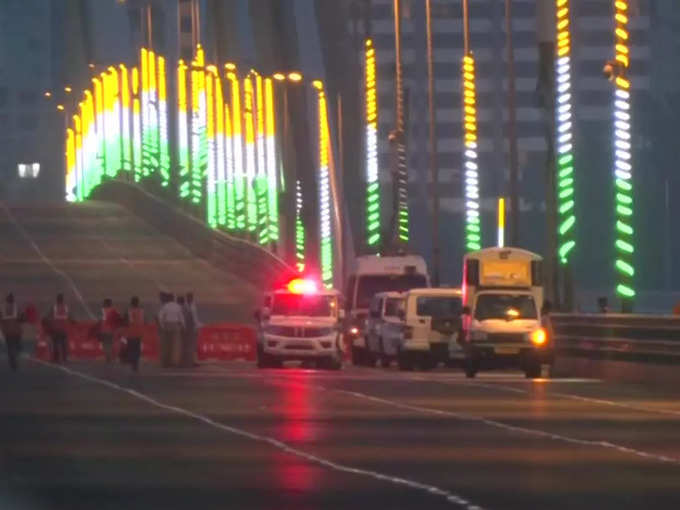 bandra worli sea link accident