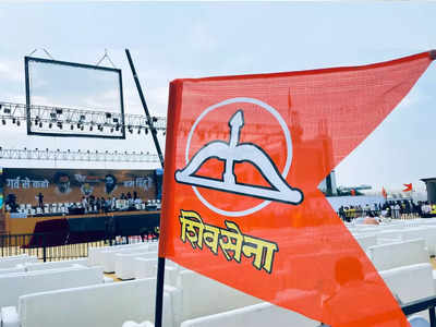 Shiv sena News : धनुष्यबाण चिन्ह शिंदे गटाला मिळणार?; कृपाल तुमाणेंचा दावा, आमदार, खासदारांची रिघ!