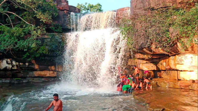 kapilathirtha falls