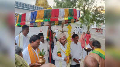 ಕೋಟೆನಾಡಿನಲ್ಲಿ ಅದ್ದೂರಿಯಾಗಿ ನಡೆದ ವಿವಿಧ ದೇವರುಗಳ ದಸರಾ ಅಂಬಿನೋತ್ಸವ