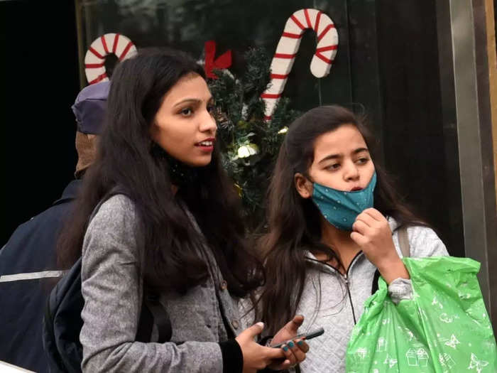 no more ₹500 fine for not wearing masks in delhi read what expert has to say on mask