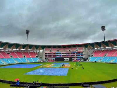 IND vs SA 1st ODI: डेढ़ बजे से नहीं शुरू होगा भारत और साउथ अफ्रीका का पहला वनडे, BCCI ने समय में किया बदलाव