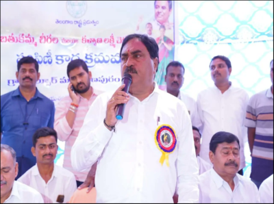 Errabelli Dayakar Rao: కేసీఆర్ ప్రకటించిన పార్టీ పేరు కూడా తెలియదా? లేక మరిచ్చిపోయారా?