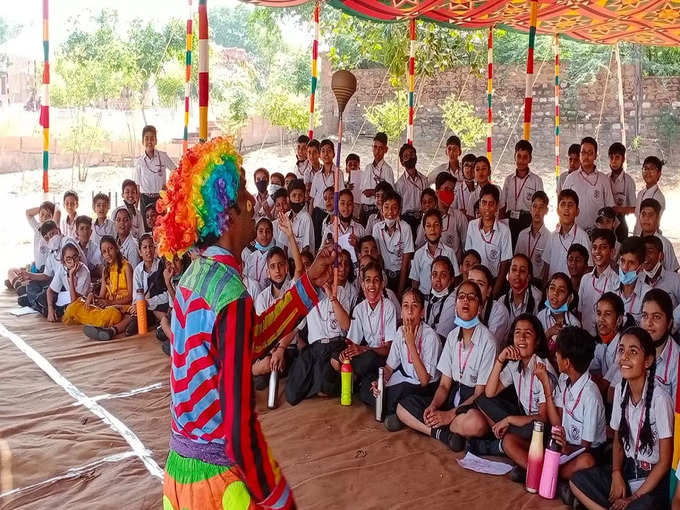 ​कोरोना काल के बाद फिर सजेगी महफिल