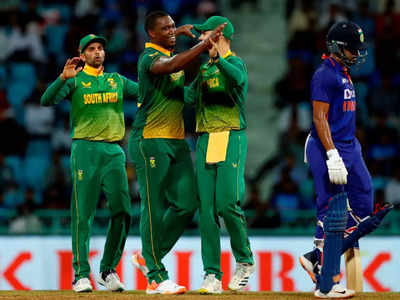 India Losses Against South Africa : কাজে এল না সঞ্জুর লড়াই, দক্ষিণ আফ্রিকার বিরুদ্ধে প্রথম একদিনের ম্যাচে হার ভারতের