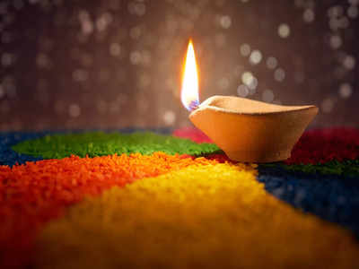 Diwali 2022: দীপাবলির আগে ঘরের এই বাস্তুদোষ কাটিয়ে ফেলুন, তাহলেই সম্ভব অর্থলাভ