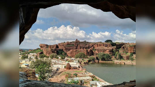 Badami Caves: హైదరాబాద్ నుంచి మంచి వీకెండ్ టూరిస్ట్ డెస్టినేషన్ బదామి రాతి గుహలు.. ఇక్కడికి వెళితే మైమరచిపోక తప్పదు