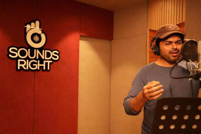 Actor Karthi Singing Song in Sardar