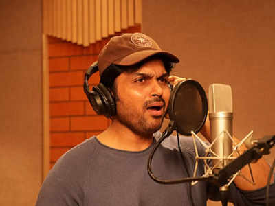 Karthi Singing Song in Sardar: அதிதி ஷங்கர் எஃபெக்ட்டோ...  சொந்தக் குரலில் பாட்டுப்பாடும் வந்தியத்தேவன்!