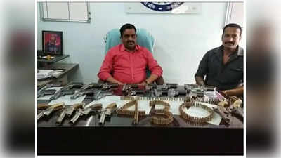 MP : इंदौर क्राइम ब्रांच ने दो हथियार तस्‍करों को दबोचा, 430 जिंदा कारतूस और 17 पिस्‍टल बरामद