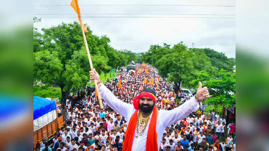 संतोष बांगर यांच्या कार्यकर्त्यांनीच दिल्या गद्दार गद्दारच्या घोषणा, रॅलीमधील व्हिडीओ व्हायरल