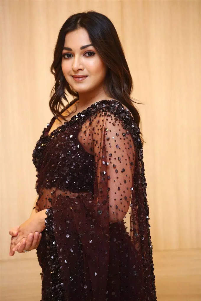 Catherine Tresa: ப்ப்பா.. அடையாளம் தெரியாத லுக்கில் கேத்ரின் தெரசா: கலக்கல் போட்டோஸ்..!