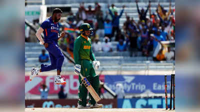 Ind vs Sa 2nd ODI: क्विंटन डि कॉक पर भारी पड़ी हड़बड़ी, डंडे उड़ा गई मोहम्मद सिराज की तूफानी गेंद