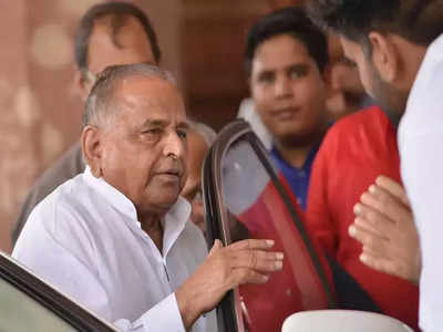 Mulayam Singh Net worth: కేజీల లెక్కన బంగారం.. కోట్లు విలువ చేసే భూములు.. కొడుకు దగ్గర అప్పు