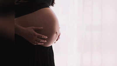 Surrogacy Pregnancy Health: সারোগেসির মাধ্যমে বাবা-মা হতে চান? কোন বিষয়গুলি জানা জরুরি চিকিৎসকের থেকে জেনে নিন