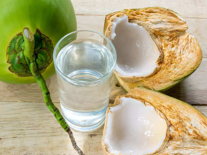 नारियल पानी पिएं
