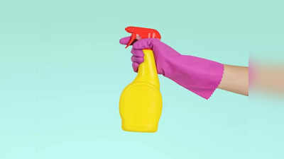 घर में मौजूद ग्लास आइटम्स और फर्नीचर की चमकदार सफाई के लिए बेस्ट हैं ये Cleaner Liquid Spray
